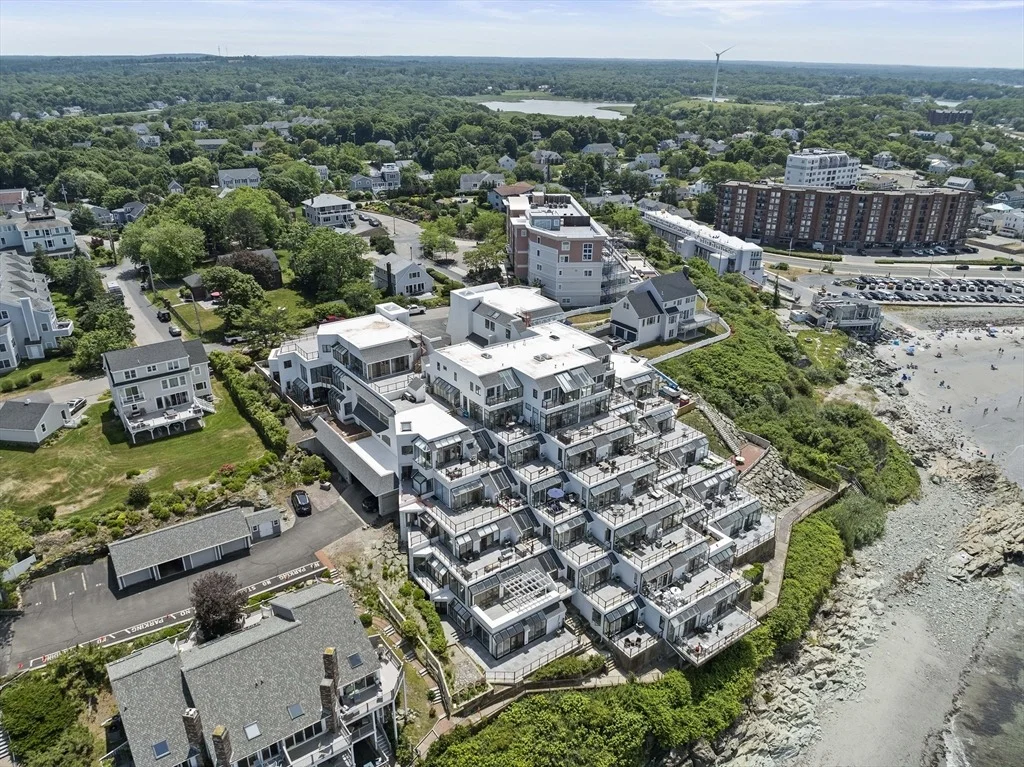 Photo of Unit 40 at 40 Oceanside Dr