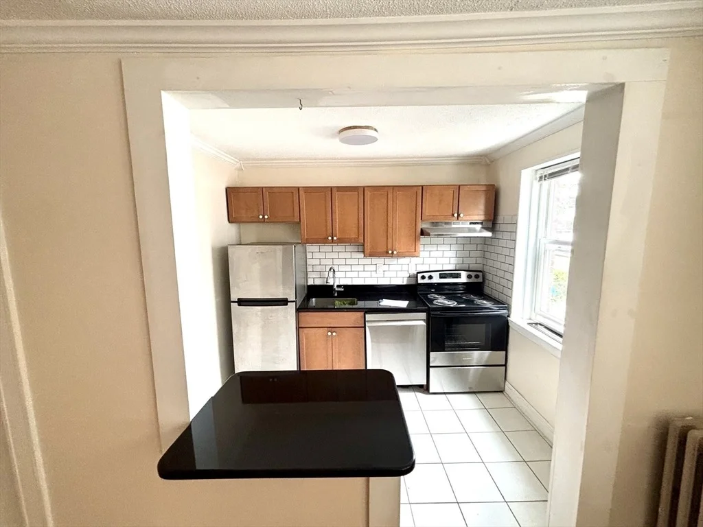 Photo of Unit 8 at 8 Walnut St