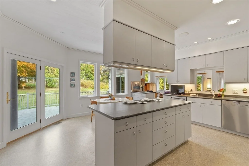 Photo of 4 Hazelwood Circle