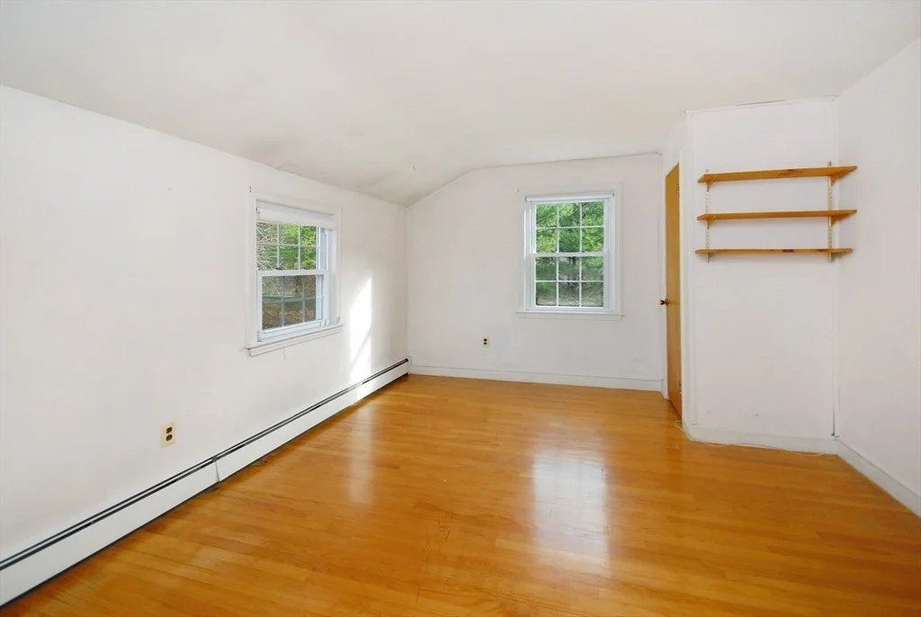 Photo of 70 Hillside Ave