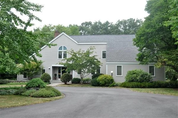 Photo of 376 Caterina Hts