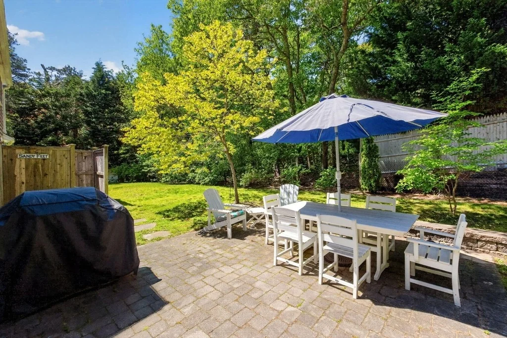 Photo of 4 Forsythia Dr