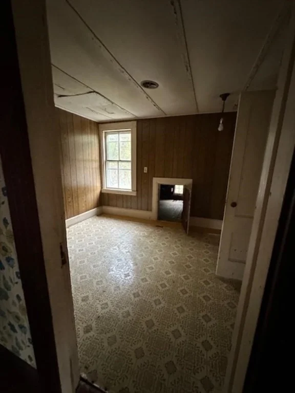 Photo of 12 Maple Ave