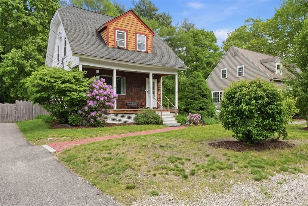 Photo of 13 Clapp Rd
