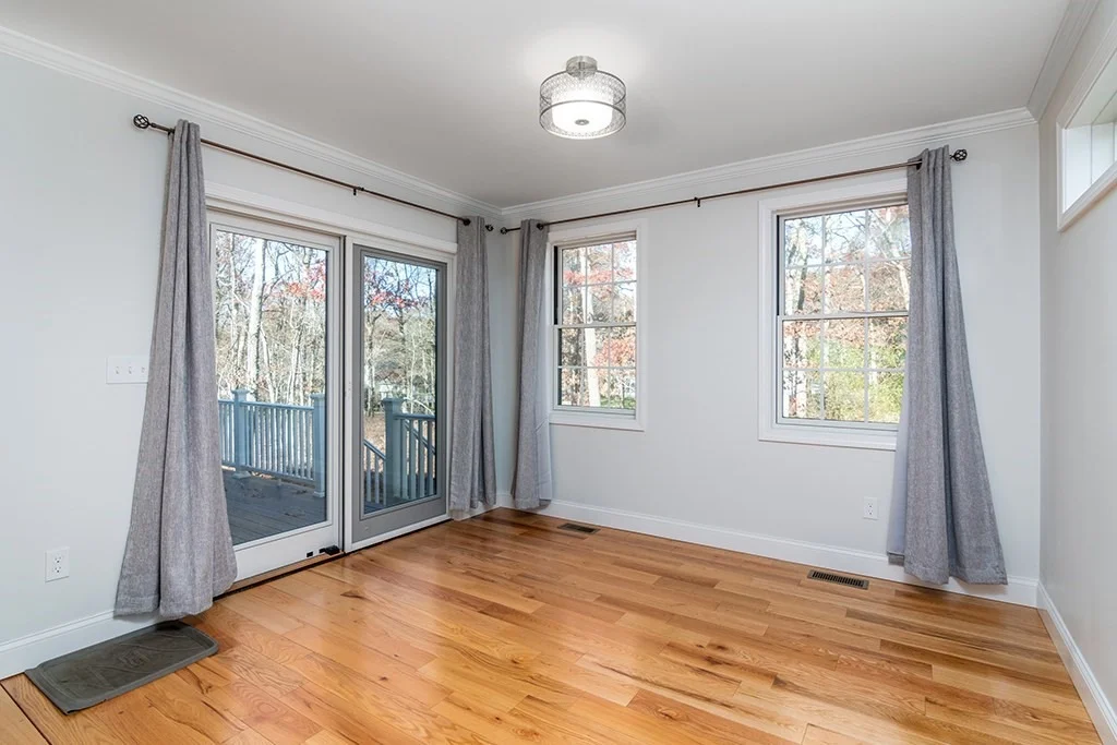 Photo of 28 Lyne Rd