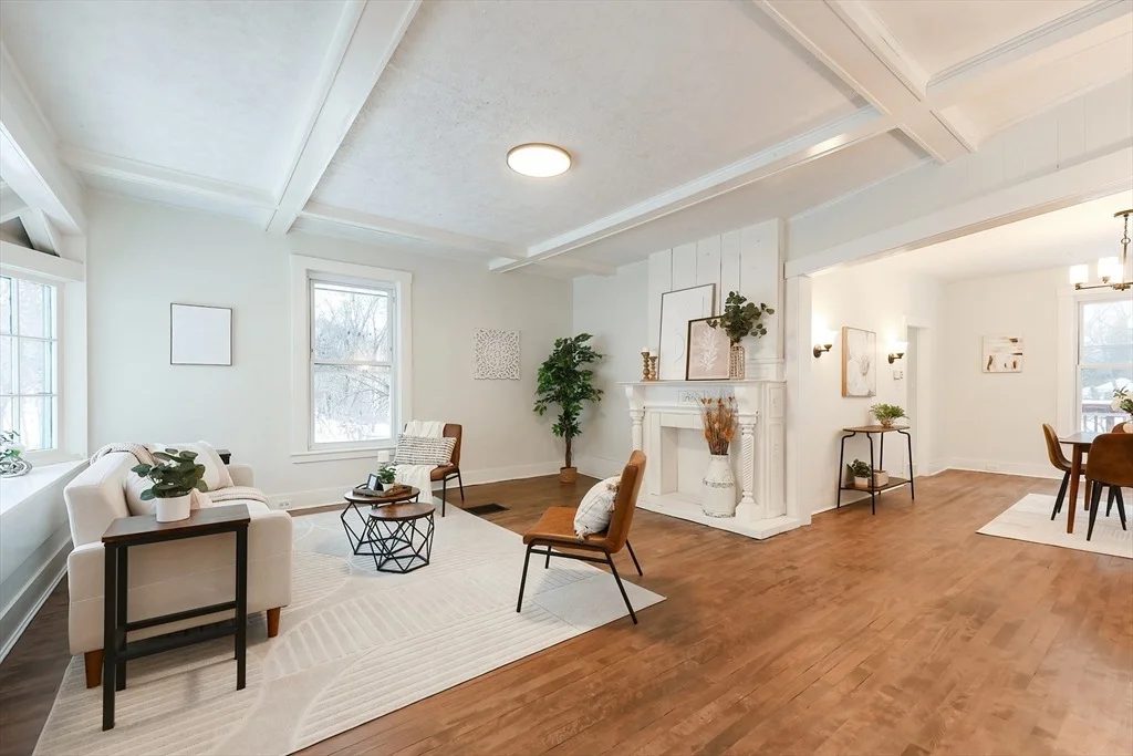 Photo of 83 Maple St