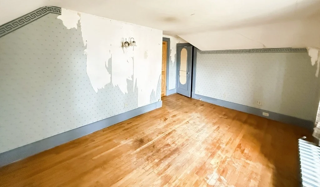 Photo of 4 Gareau Ave