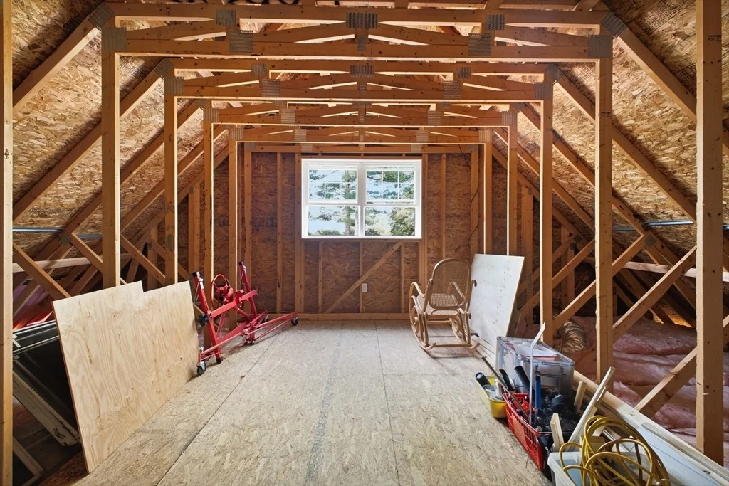Photo of 24 Laurelwood Dr