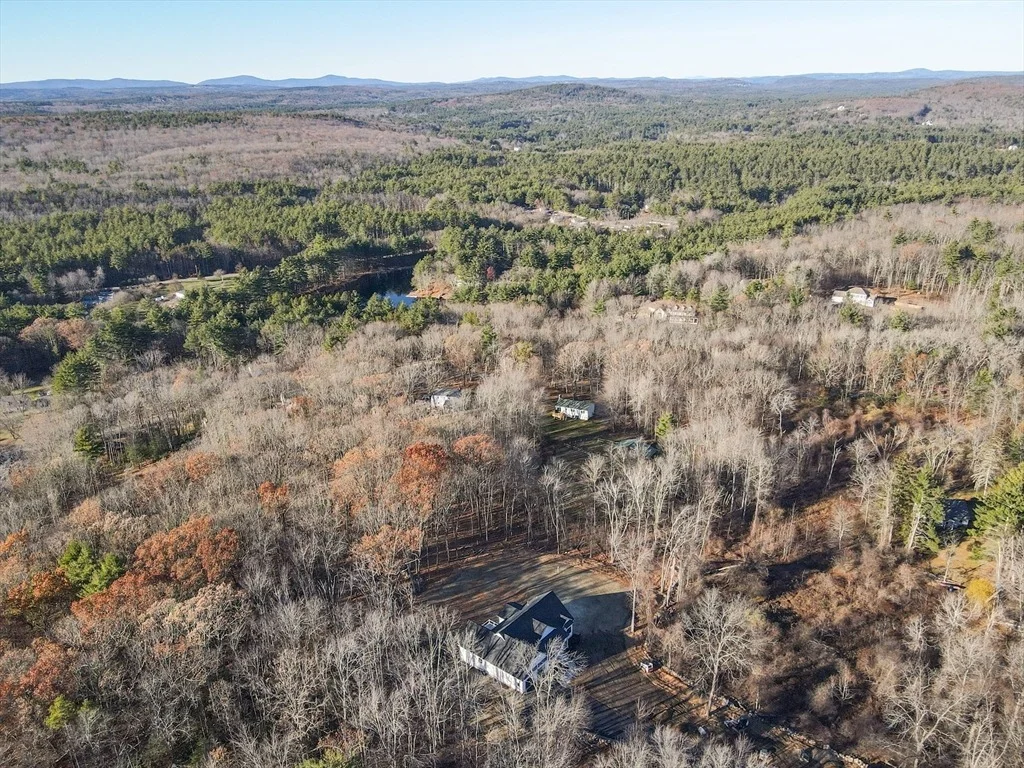 Photo of 364 Townsend Hill Rd