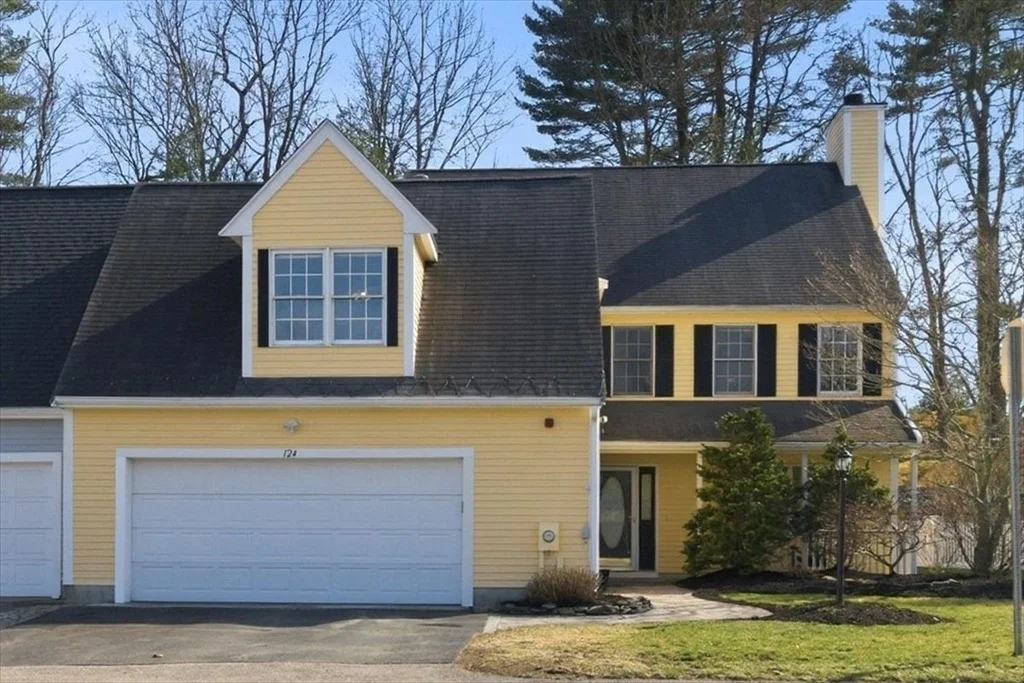 Photo of Unit 124 at 124 Clear Pond Dr