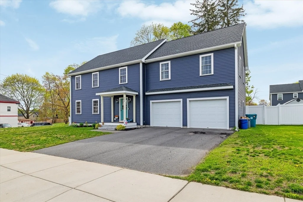Photo of 200 Greeley St