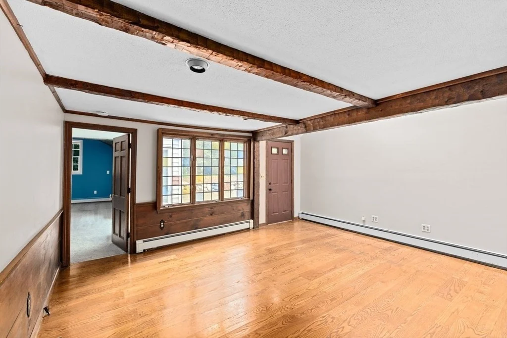 Photo of 87 Deborah Road