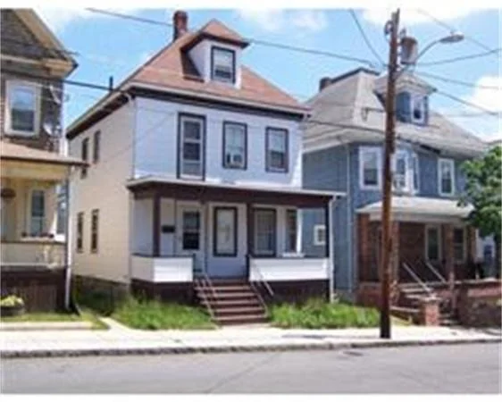 Photo of 21 Jackson Ave