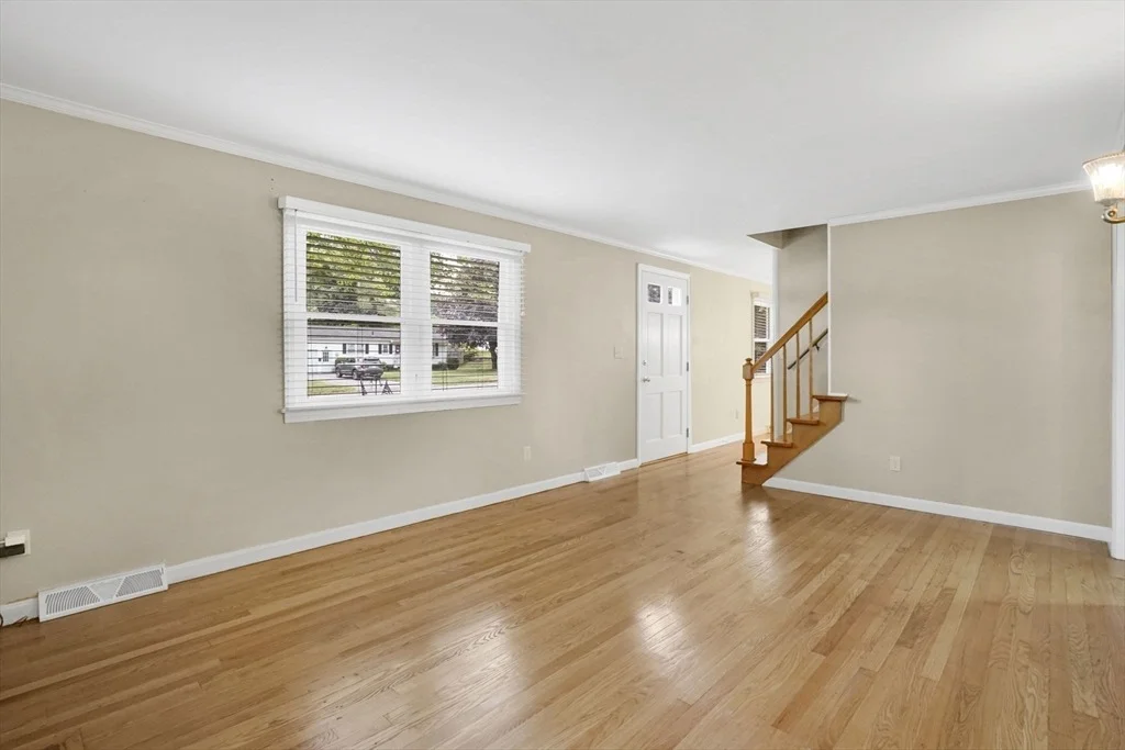 Photo of 213 Clover Rd