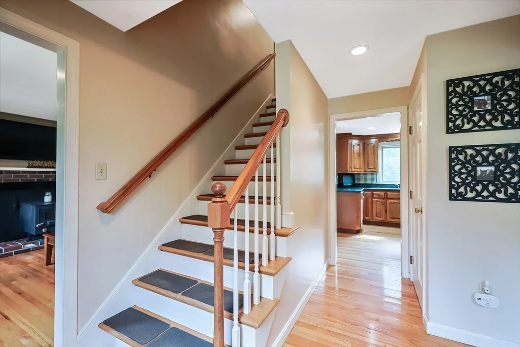 Photo of 65 Benjamin Day Dr.