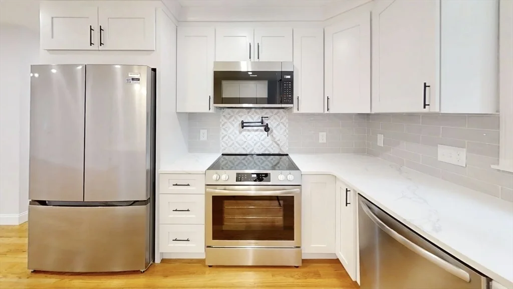 Photo of 8 Reardon Rd