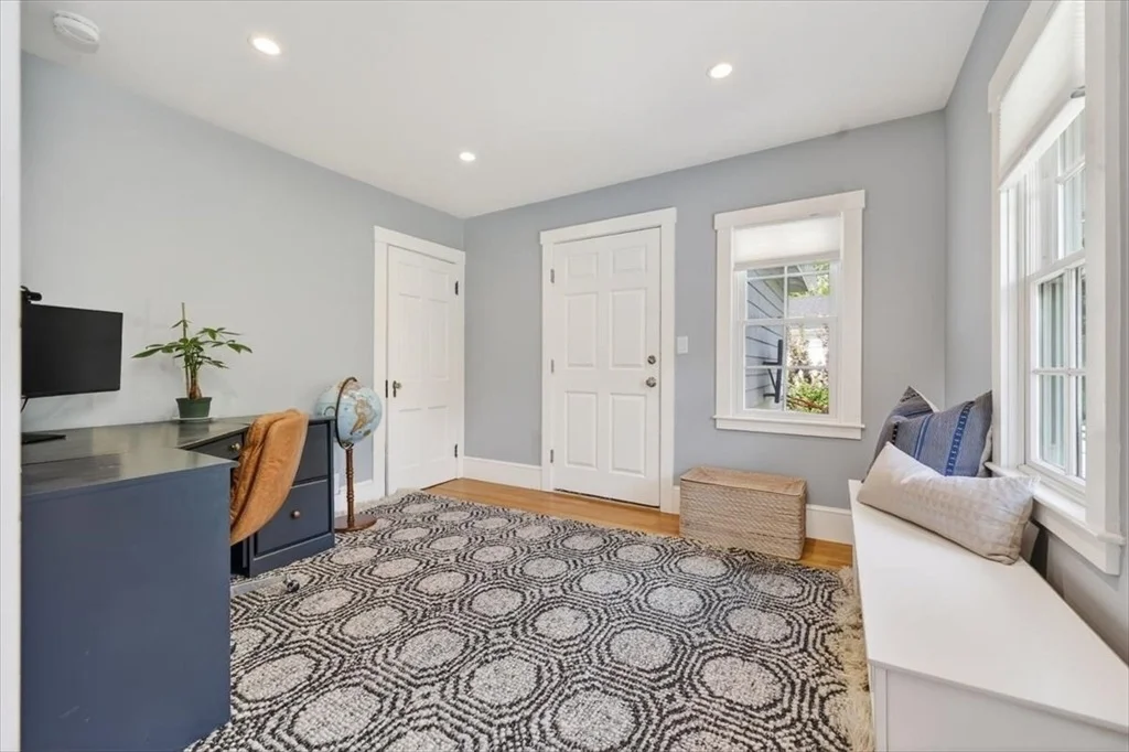 Photo of 11 Planters Field Ln