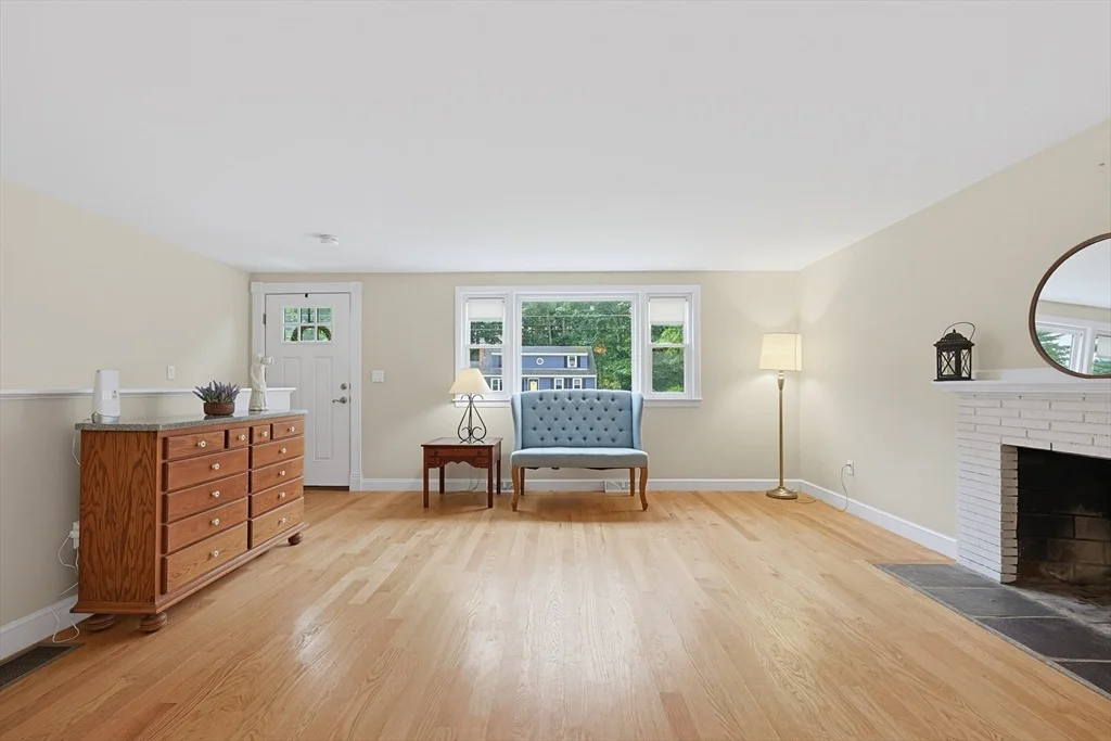 Photo of 165 Harvard Lane