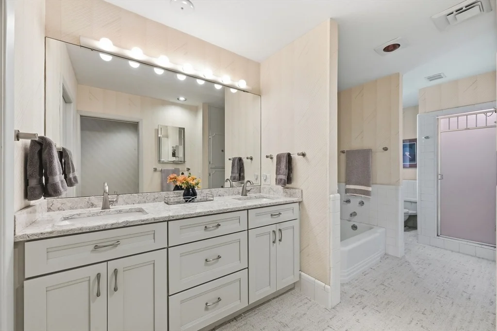 Photo of 200 Crestview Circle