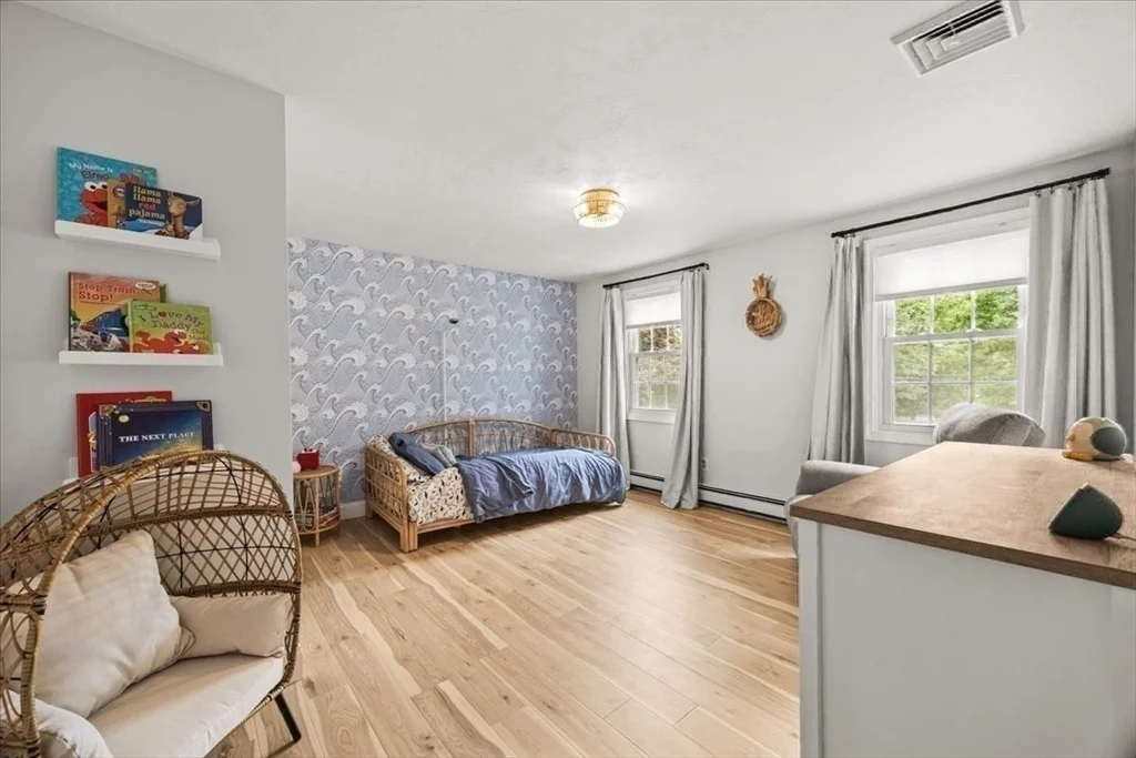 Photo of 758 King St