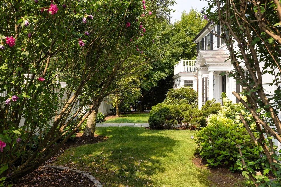 Photo of 401 Heath Street