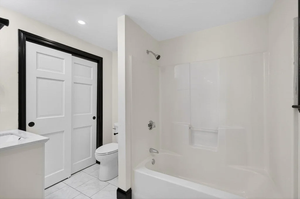 Photo of 80 Brigham Ave