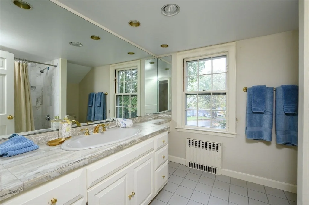 Photo of 79 Whitcomb Ave
