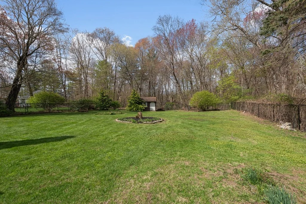 Photo of 21 Warren Rd