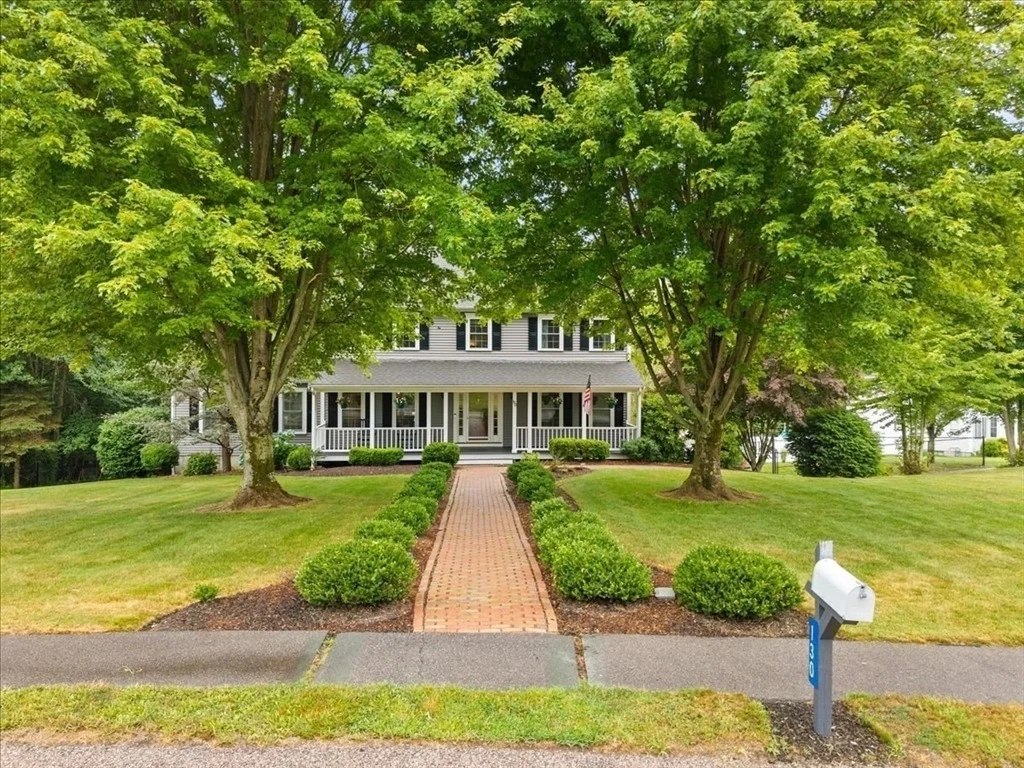 Photo of 130 Deer Hollow Trail