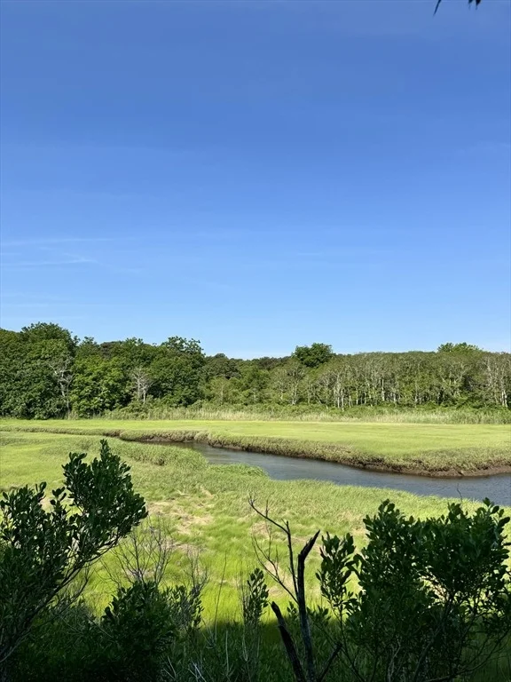 Photo of 35 Pine Bay Road