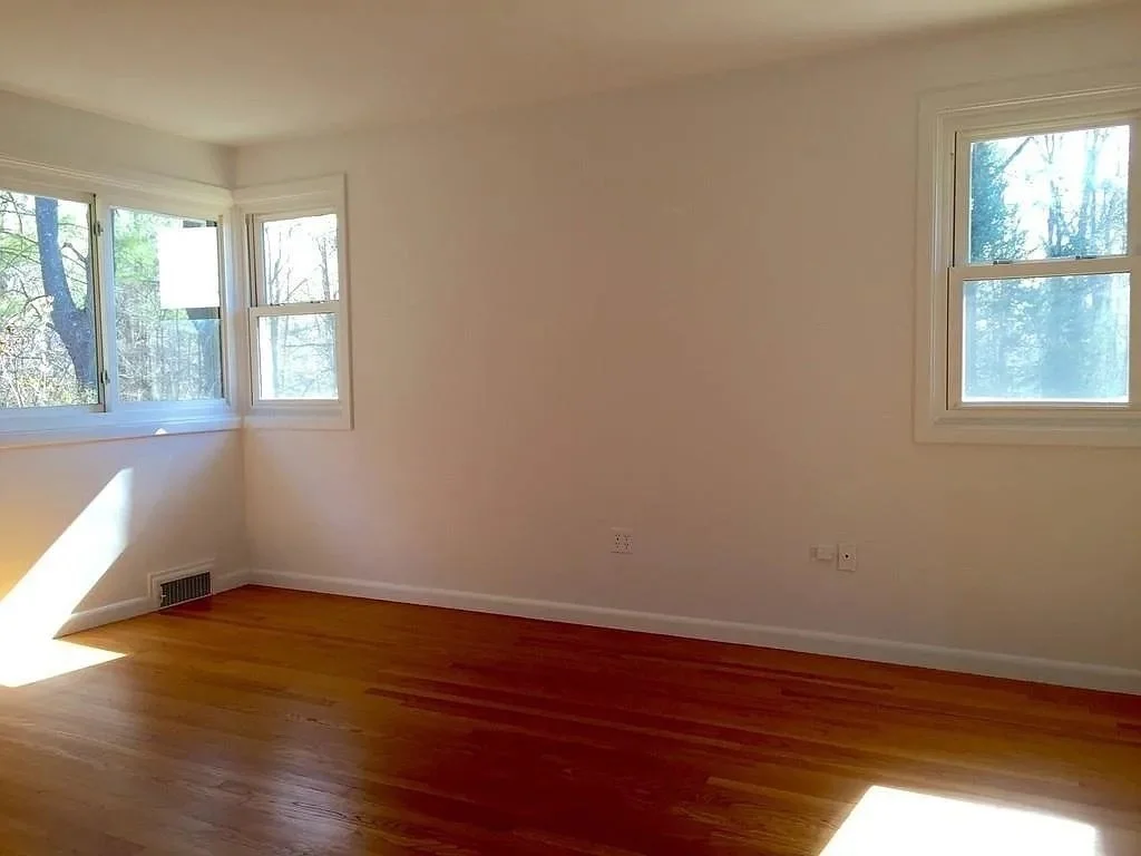 Photo of 61 Arnold Rd