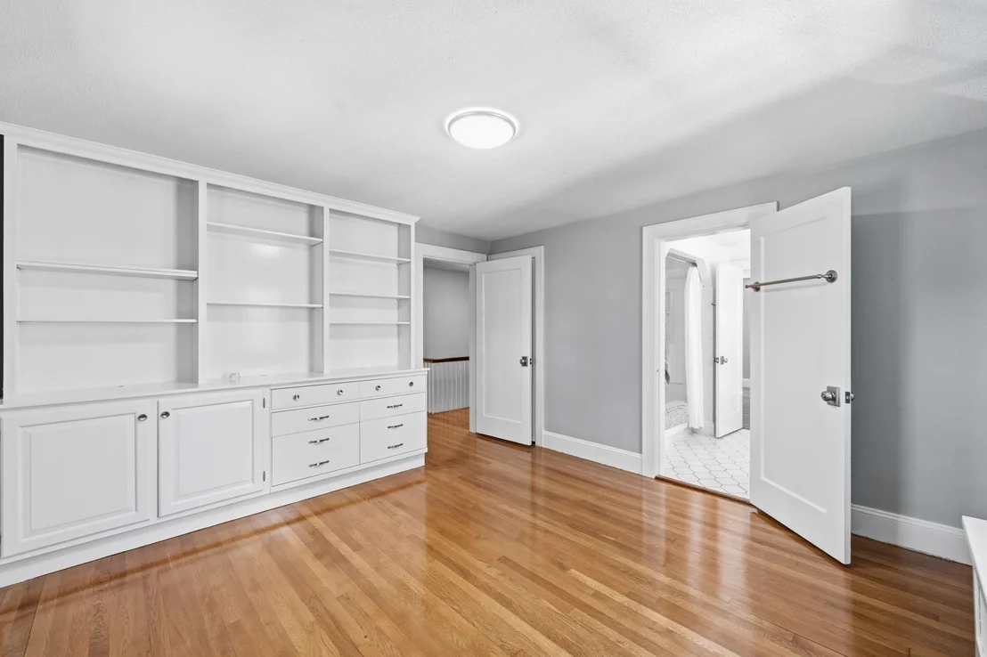 Photo of 30 Chatham Rd