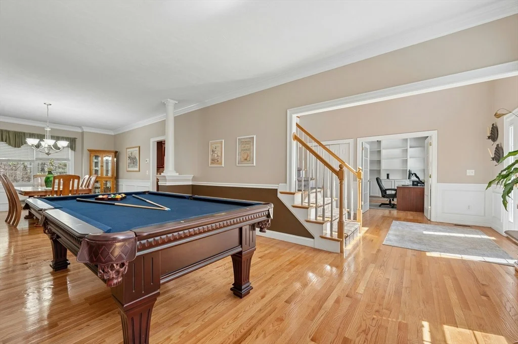 Photo of 320 Lincoln Circle