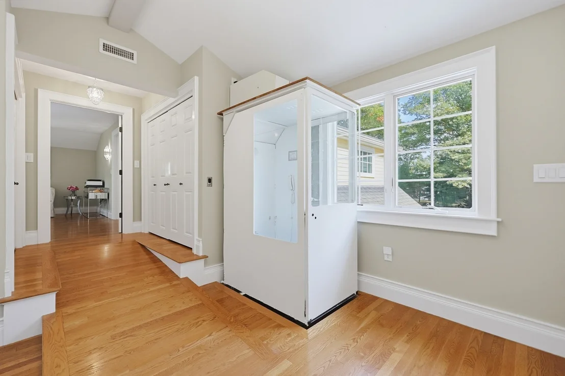 Photo of 457 Hanlon Rd