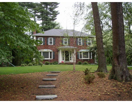 Photo of 16 Harvard Dr