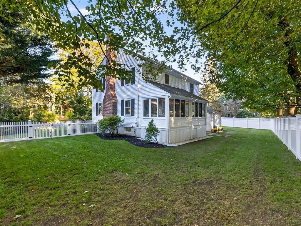 Photo of 4 Southwick Cir