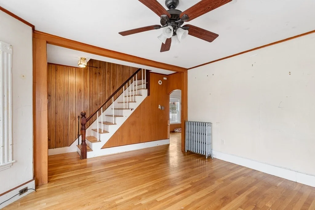 Photo of 105 Centennial Ave