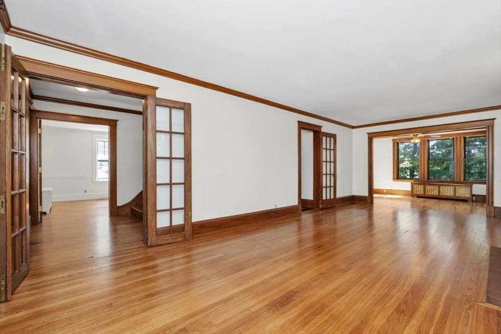 Photo of 75 Riverview Ave