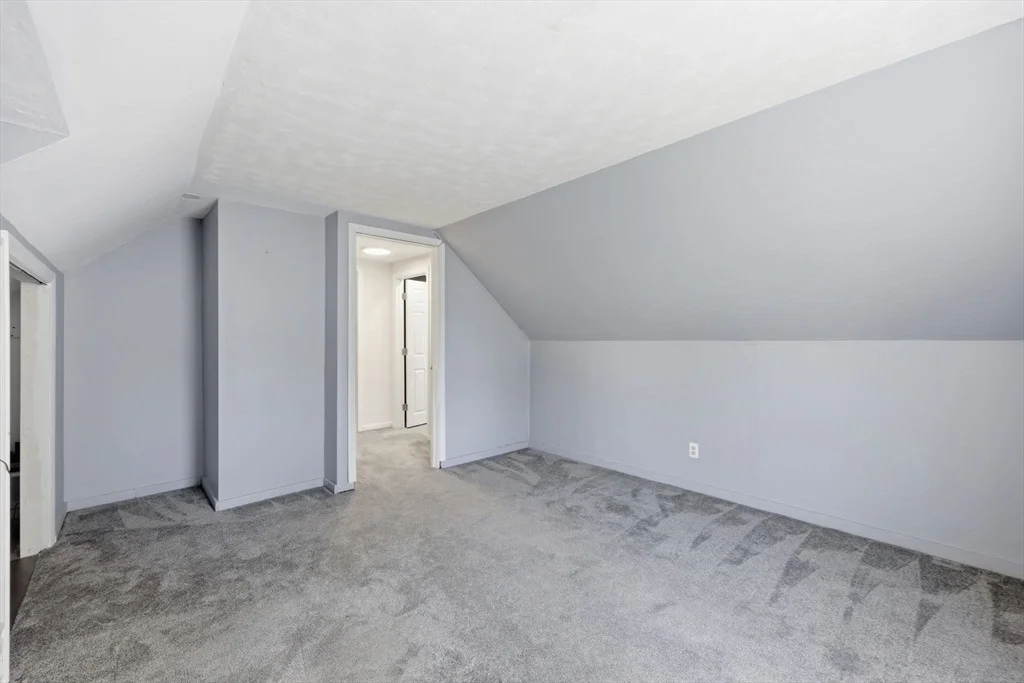 Photo of 182 Ely Ave