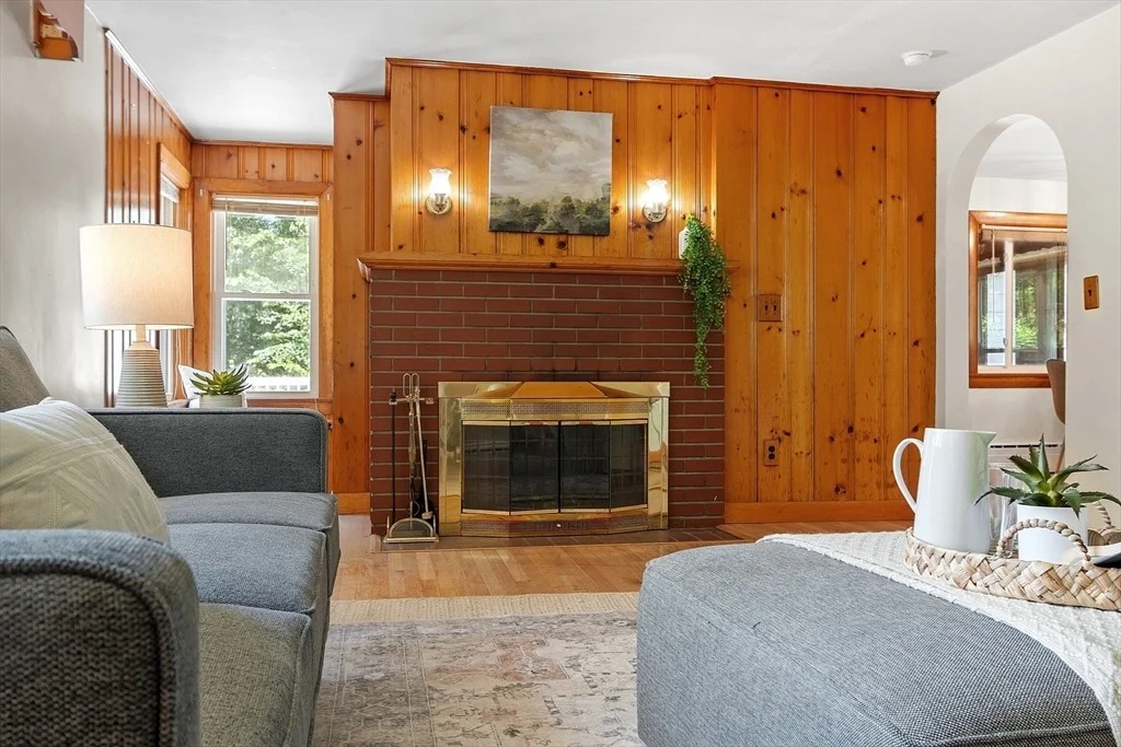 Photo of 35 Philip Rd
