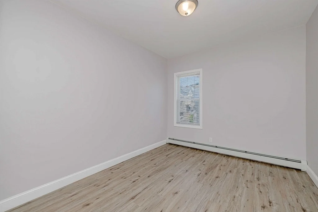 Photo of 154 Mott St