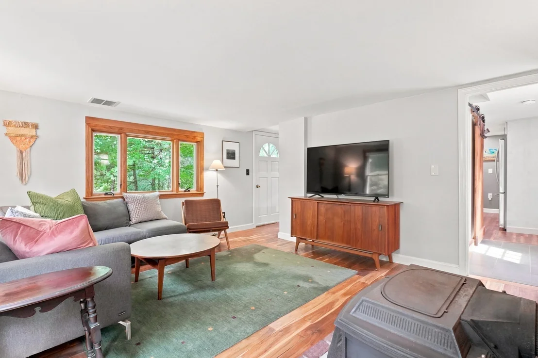 Photo of 17 Spring Hill Rd