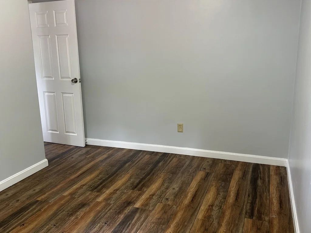 Photo of 44 Boyle Rd