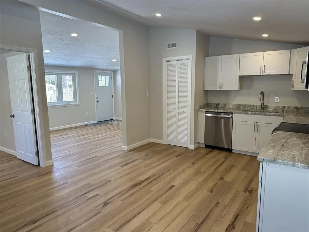 Photo of 113 Paula Cir