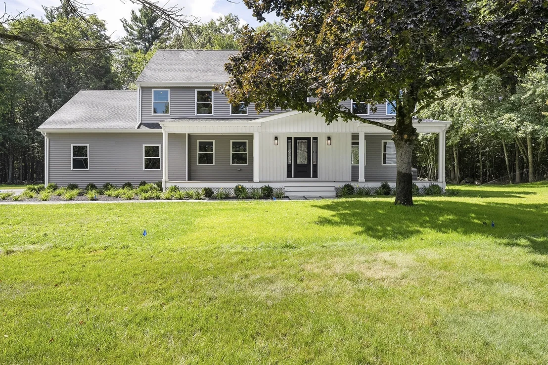 Photo of 14 Cider Mill Rd