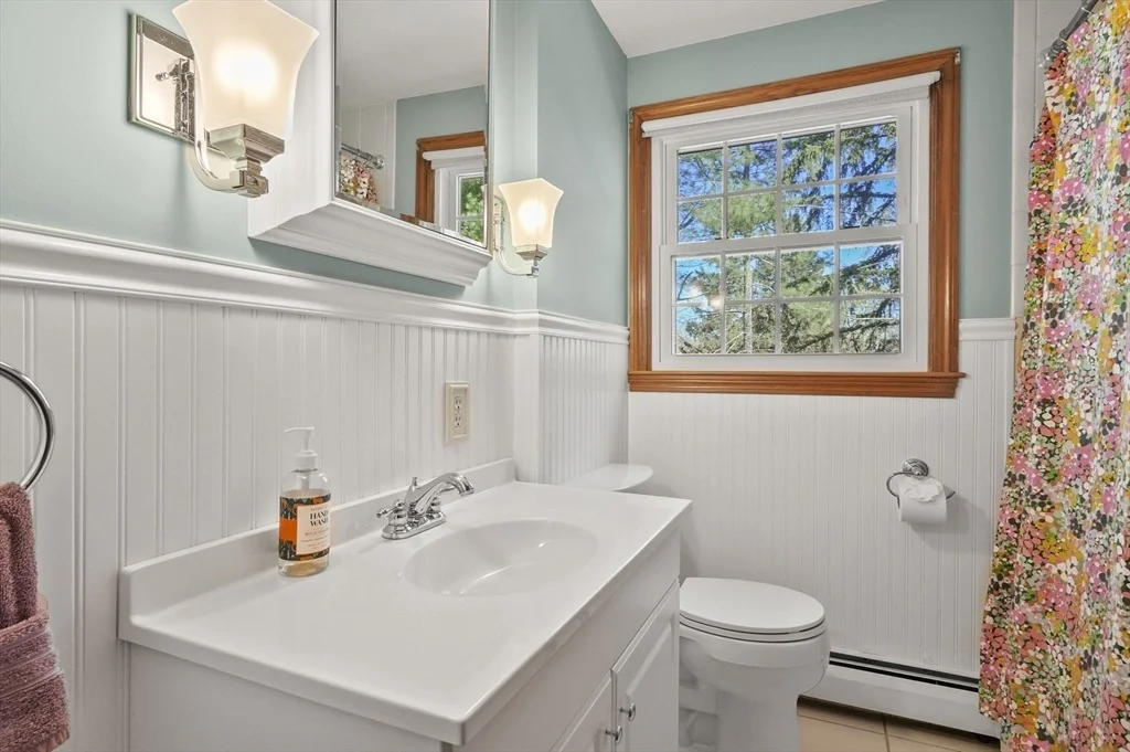 Photo of 112 Surrey Lane