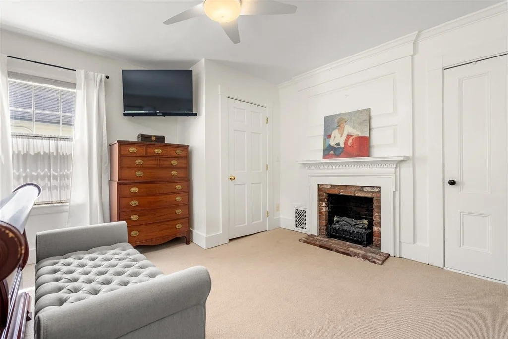 Photo of 295 Concord Road