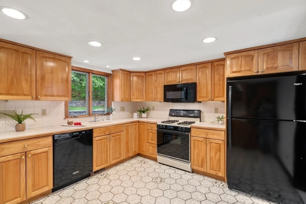 Photo of 33 Heather Drive
