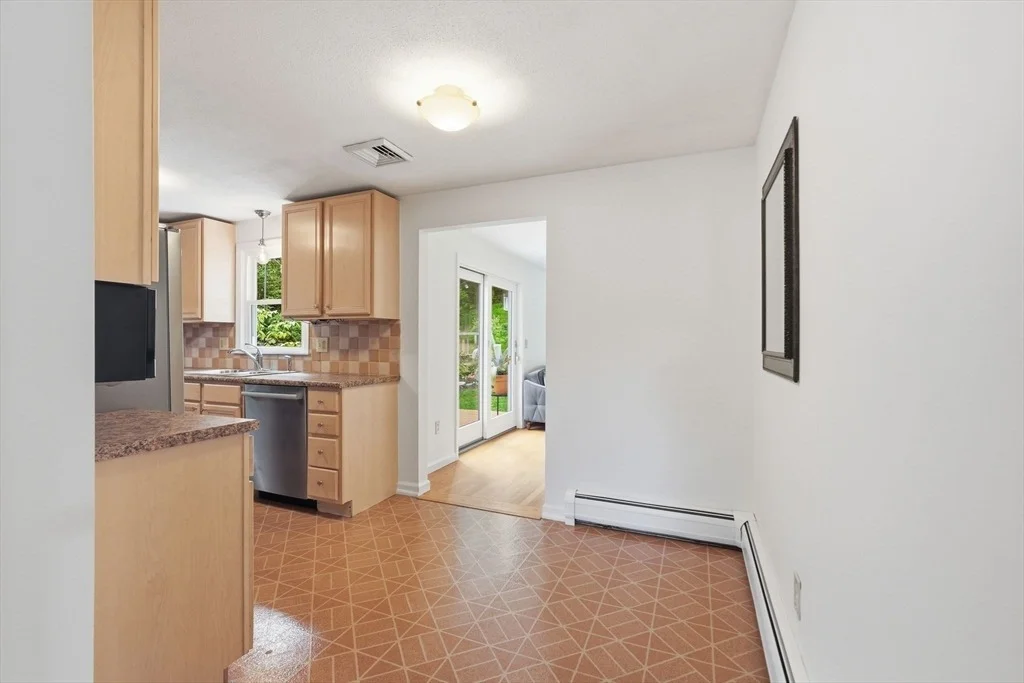 Photo of 87 Logtown Rd