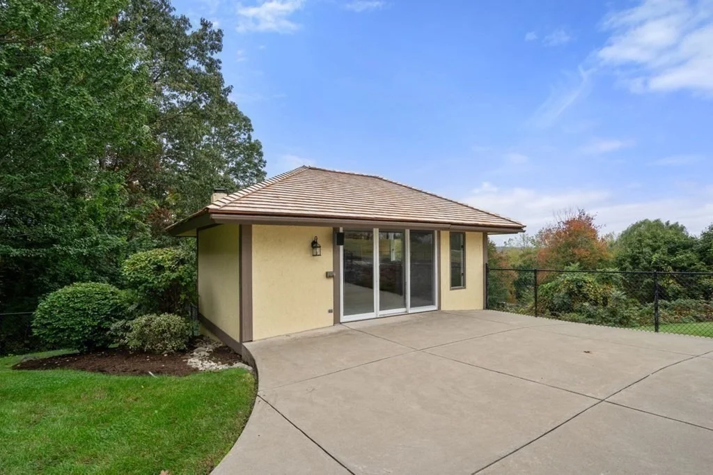 Photo of 12 Jefferson Rd
